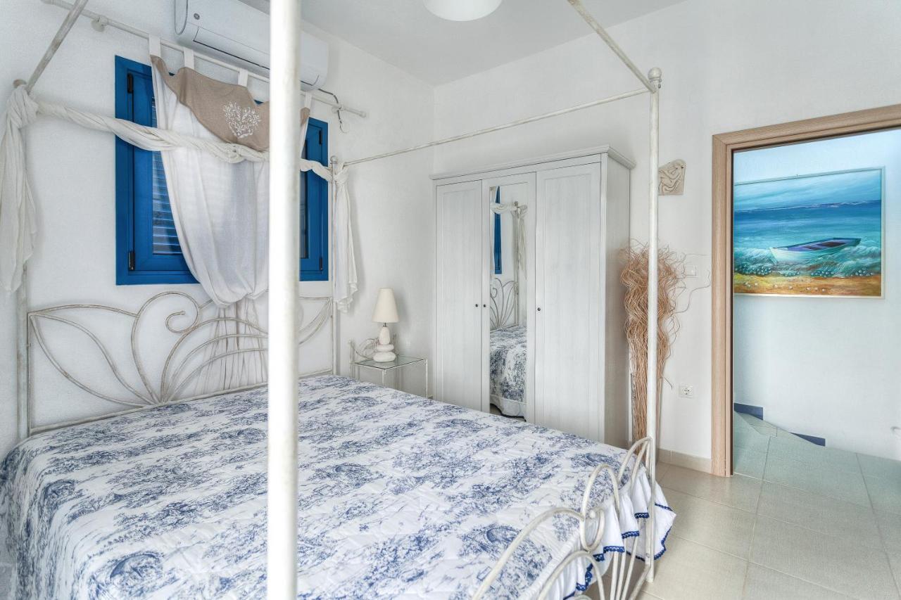 Navy Greece Villa With Swimming Pool & Sea View Makrygialos Exteriör bild